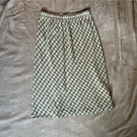 Vera Moda - Sage and White Gingham Button up Midi Skirt - Picture 2 of 7